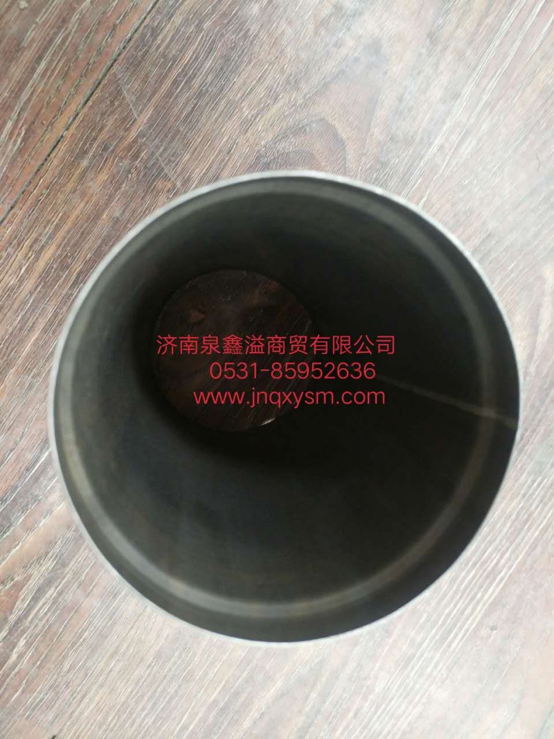 100111900137,中冷出氣管III,濟(jì)南泉鑫溢商貿(mào)有限公司