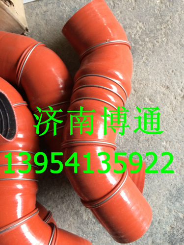 豪瀚中冷器出氣膠管WG9525530425/豪瀚中冷器出氣膠管WG9525530425