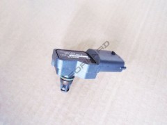 13034248,Intake temperature and pressure sensors,濟南向前汽車配件有限公司