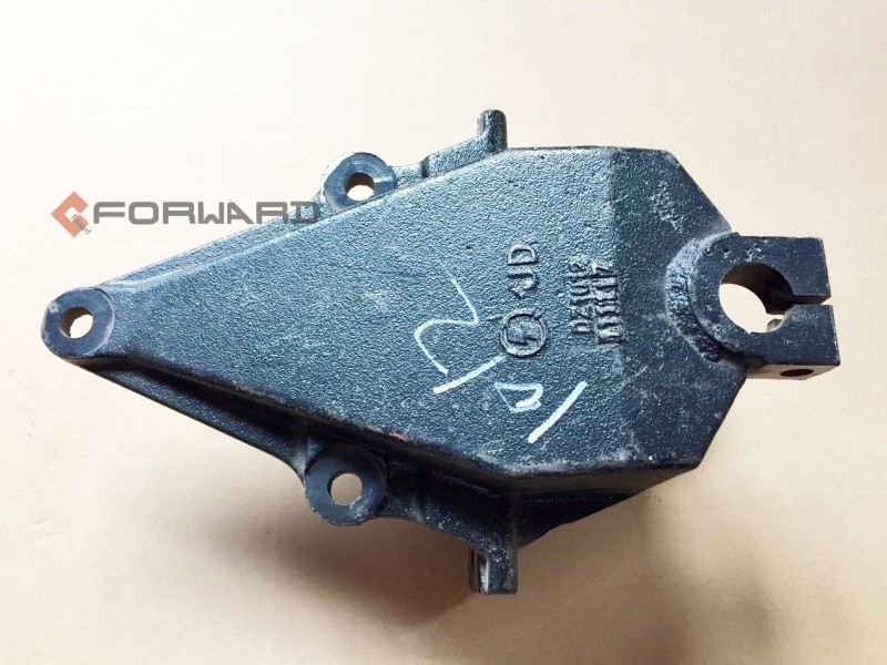 DZ9118521012,Front spring right front bracket,濟(jì)南向前汽車(chē)配件有限公司