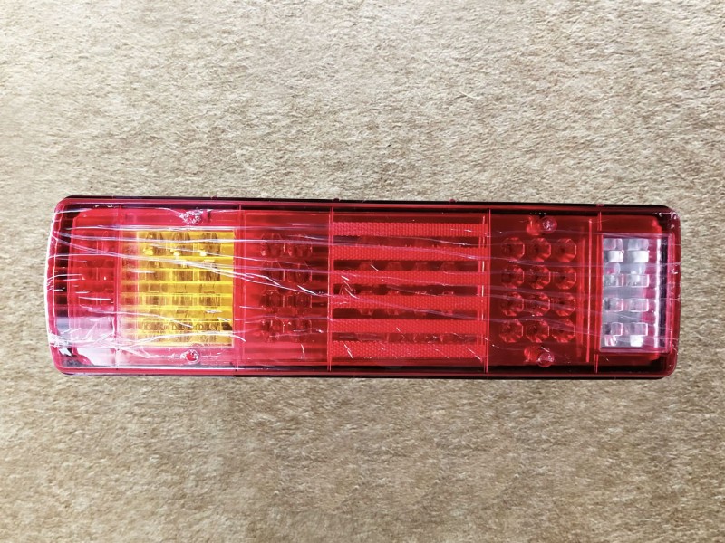 AZ9200810010,LED后尾燈(右）LED rear rear light (right),濟南向前汽車配件有限公司